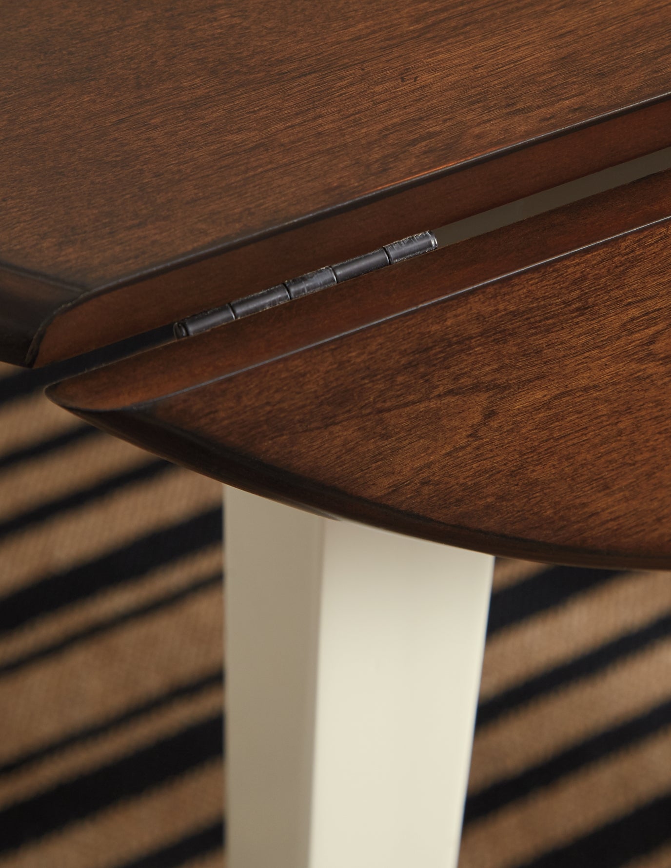 Woodanville Round DRM Drop Leaf Table - Premier Furniture & Mattress