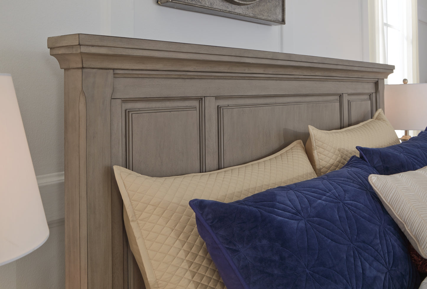 Robbinsdale Sleigh Bed With Storage - Premier Furniture & Mattress