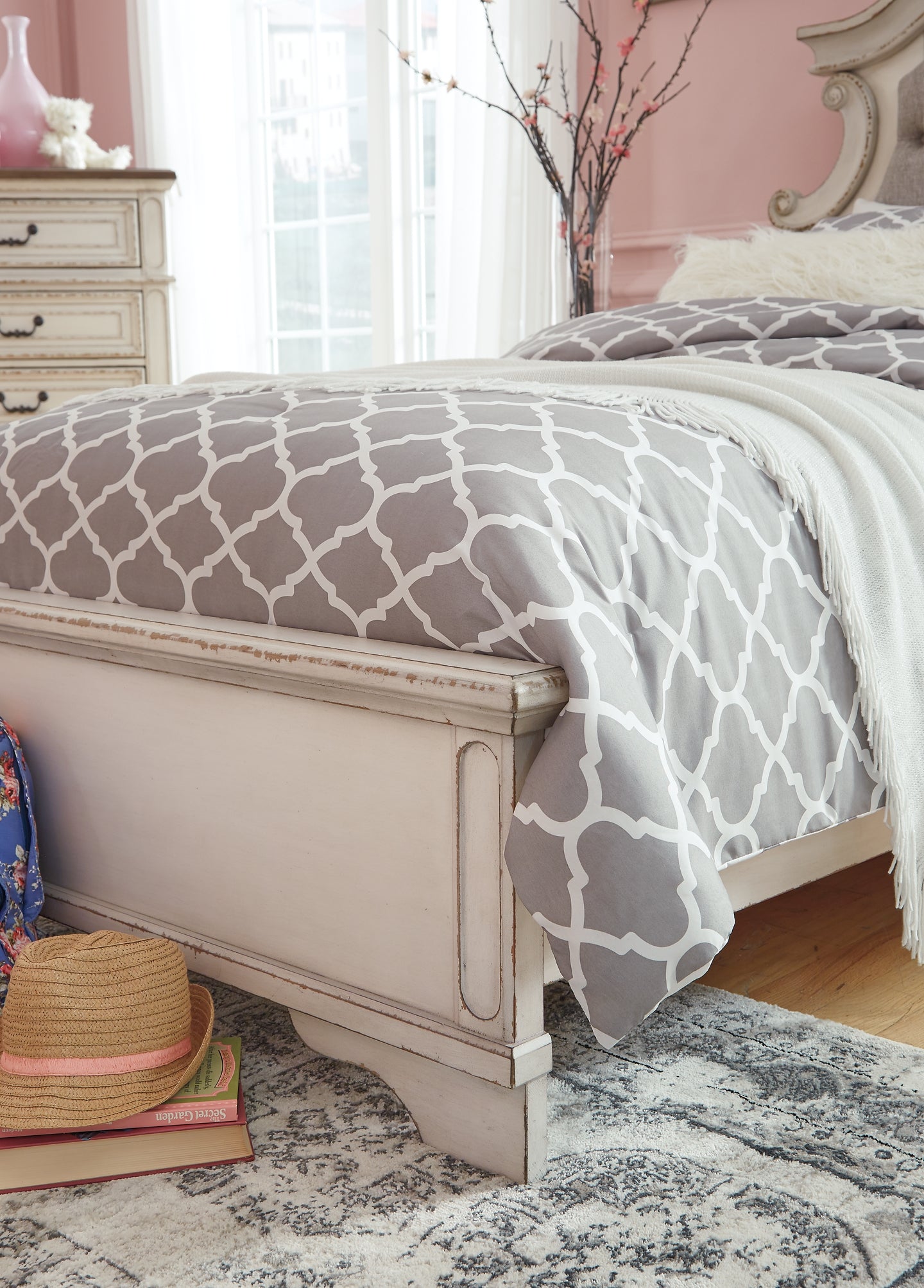 Realyn Upholstered Panel Bed - Premier Furniture & Mattress