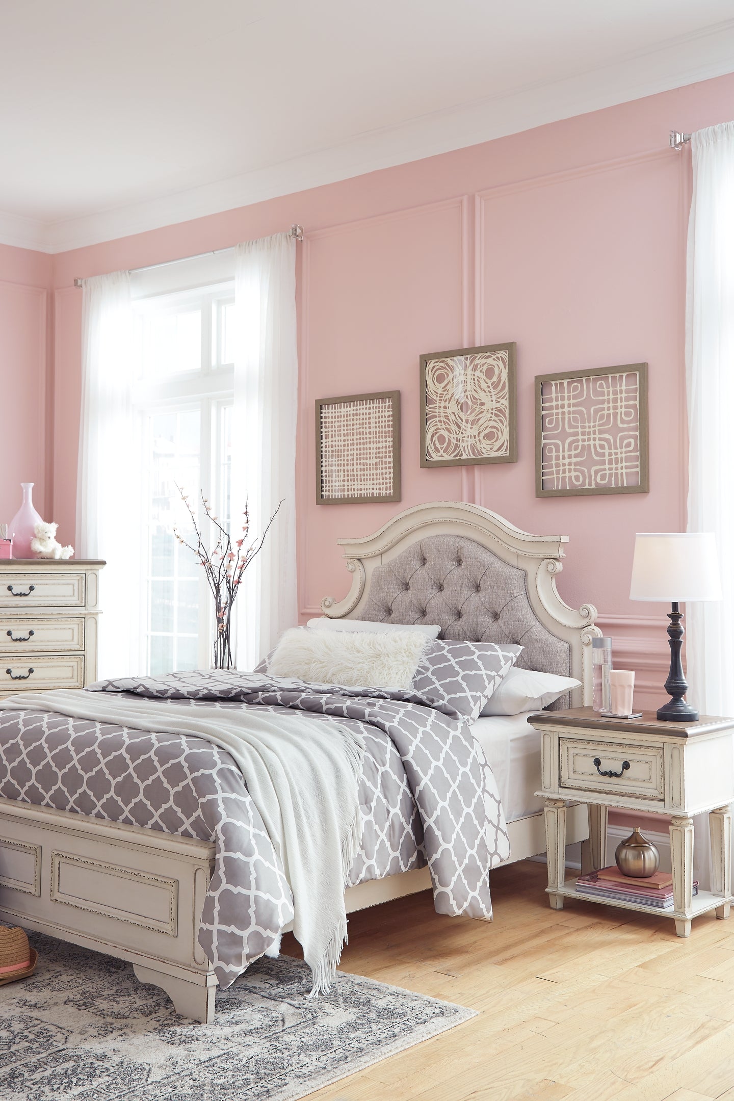 Realyn Upholstered Panel Bed - Premier Furniture & Mattress