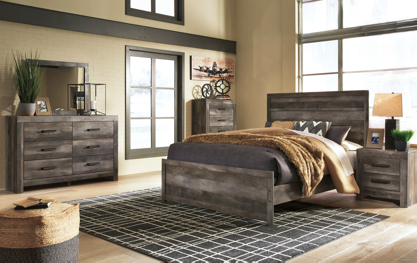 Wynnlow Panel Bed - Premier Furniture & Mattress