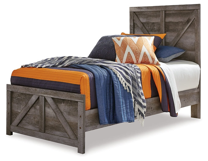 Wynnlow Crossbuck Panel Bed - Premier Furniture & Mattress
