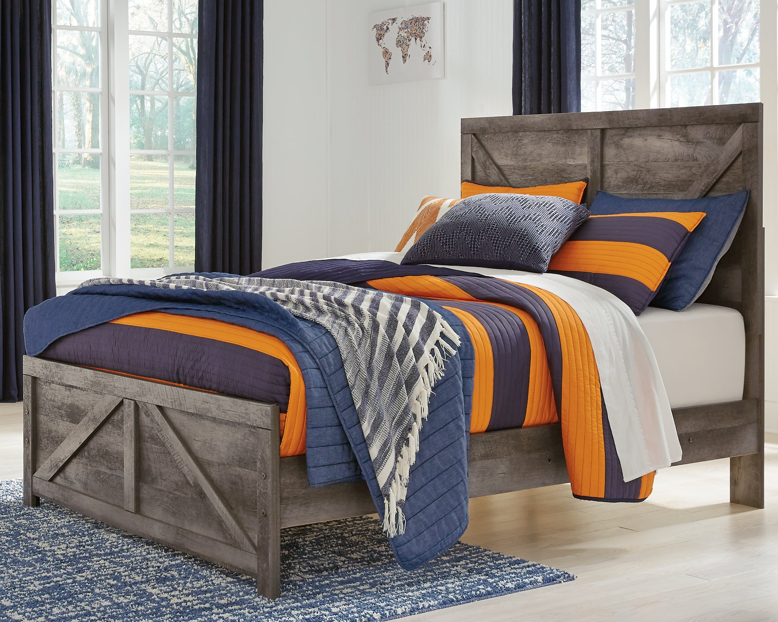 Wynnlow Crossbuck Panel Bed - Premier Furniture & Mattress