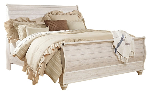 Willowton Sleigh Bed With Mirrored Dresser, Chest And 2 Nightstands