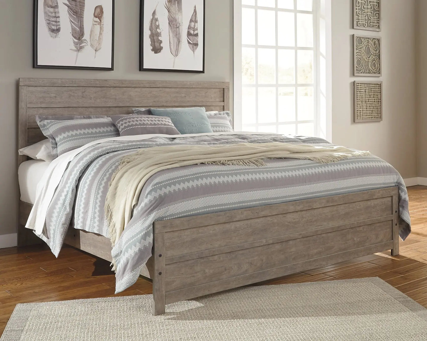 Culverbach King Panel Bed with Mirrored Dresser and 2 Nightstands Premier Furniture & Mattress