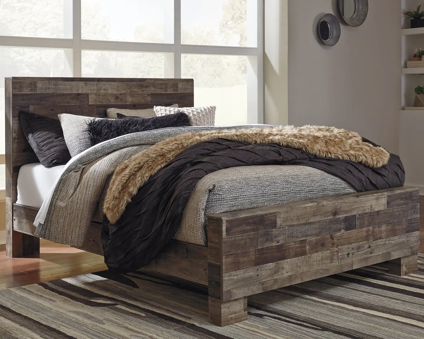 Derekson Queen Panel Bed with Mirrored Dresser and Chest - Premier Furniture & Mattress