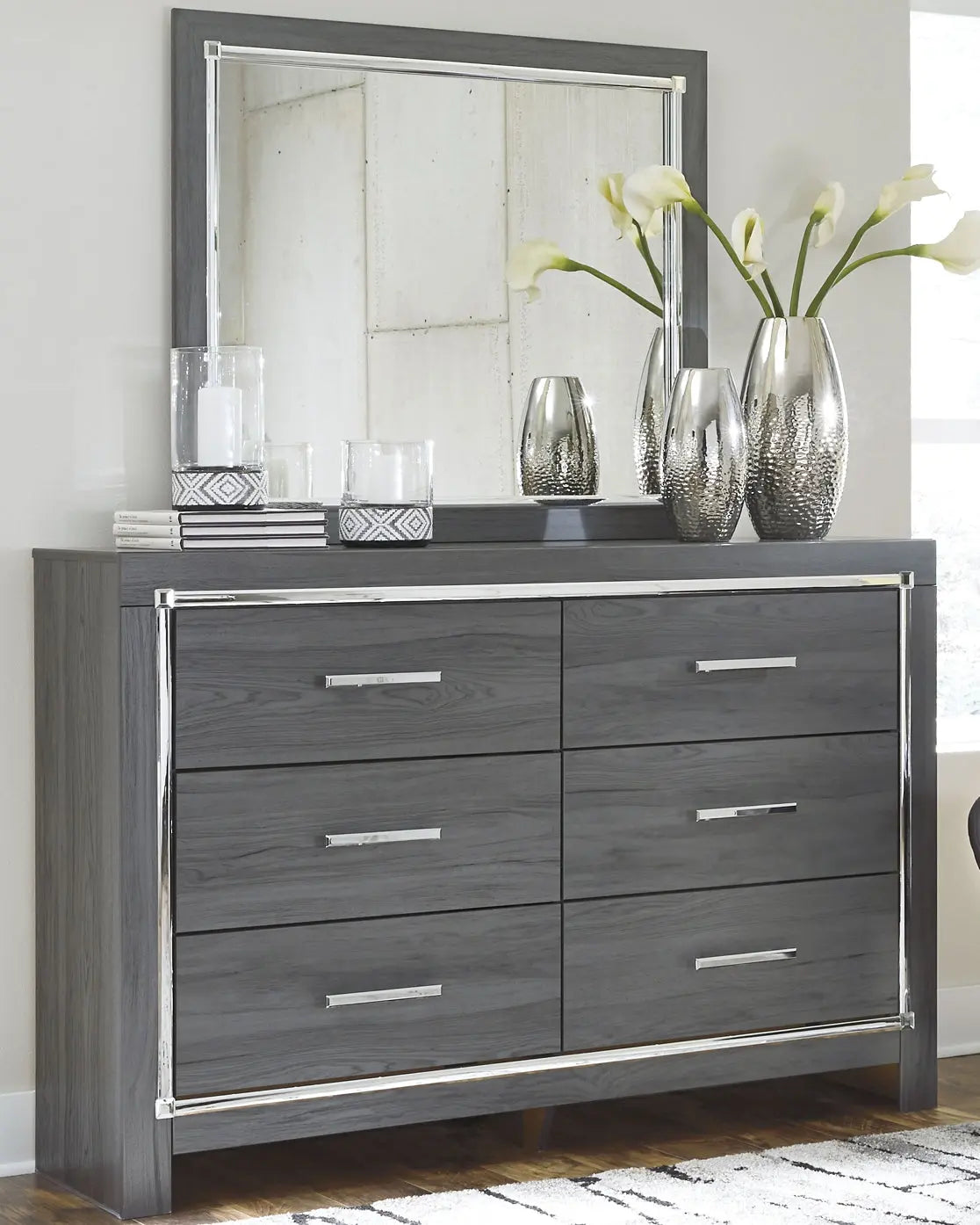 Lodanna Queen Panel Bed with Mirrored Dresser and Nightstand - Premier Furniture & Mattress