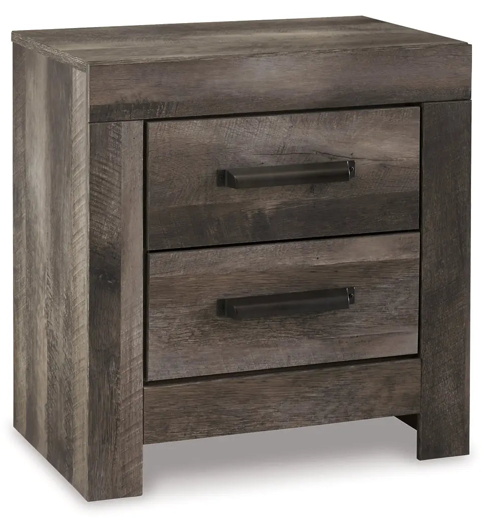 Wynnlow Queen Panel Bed with Mirrored Dresser and 2 Nightstands Premier Furniture & Mattress