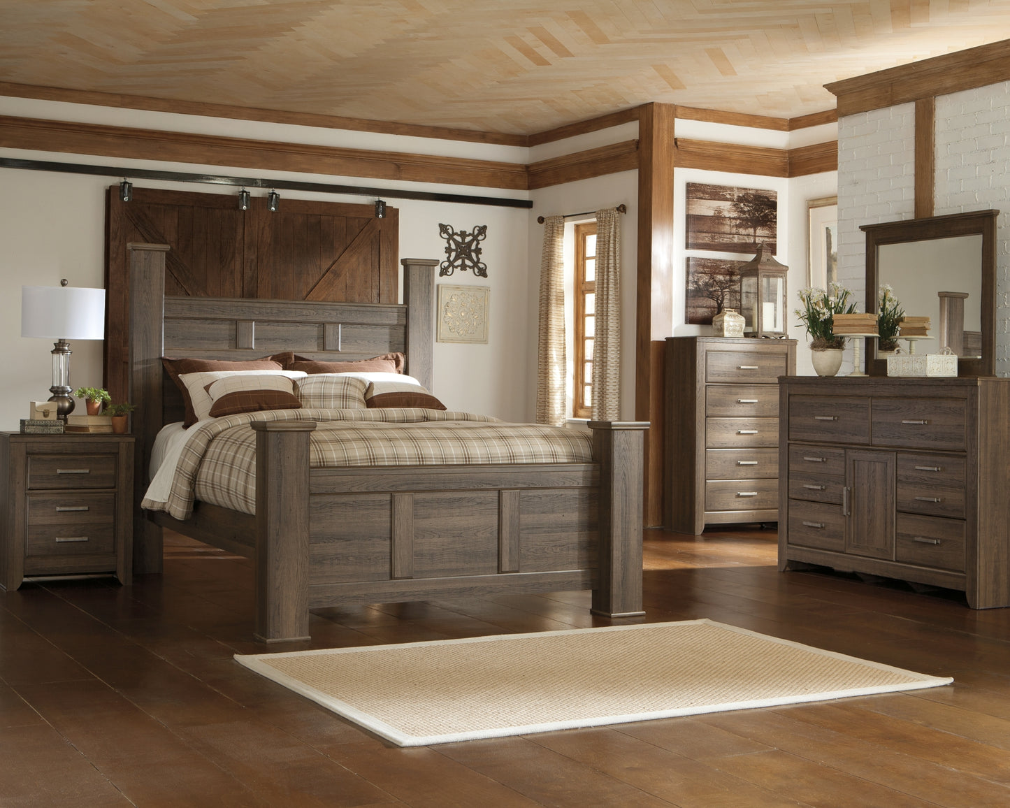 Juararo Six Drawer Dresser - Premier Furniture & Mattress