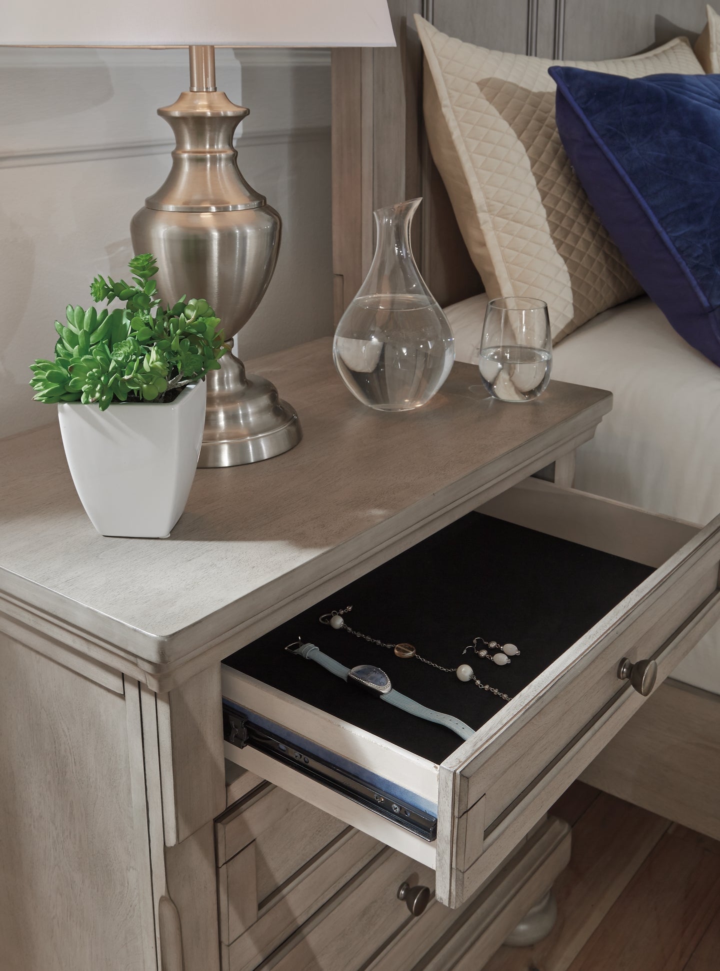 Robbinsdale Two Drawer Night Stand - Premier Furniture & Mattress