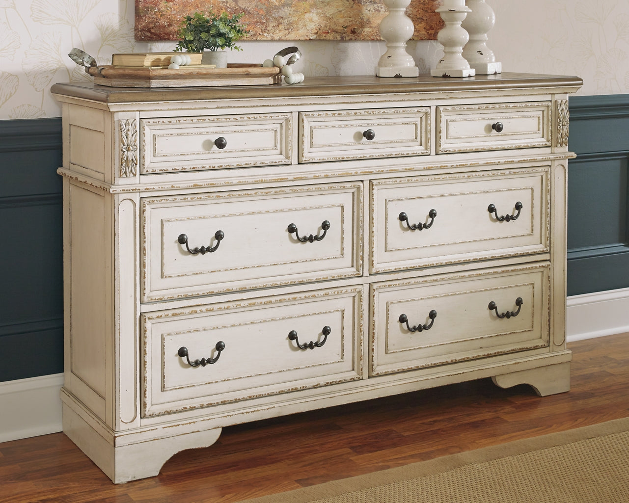Realyn Dresser - Premier Furniture & Mattress