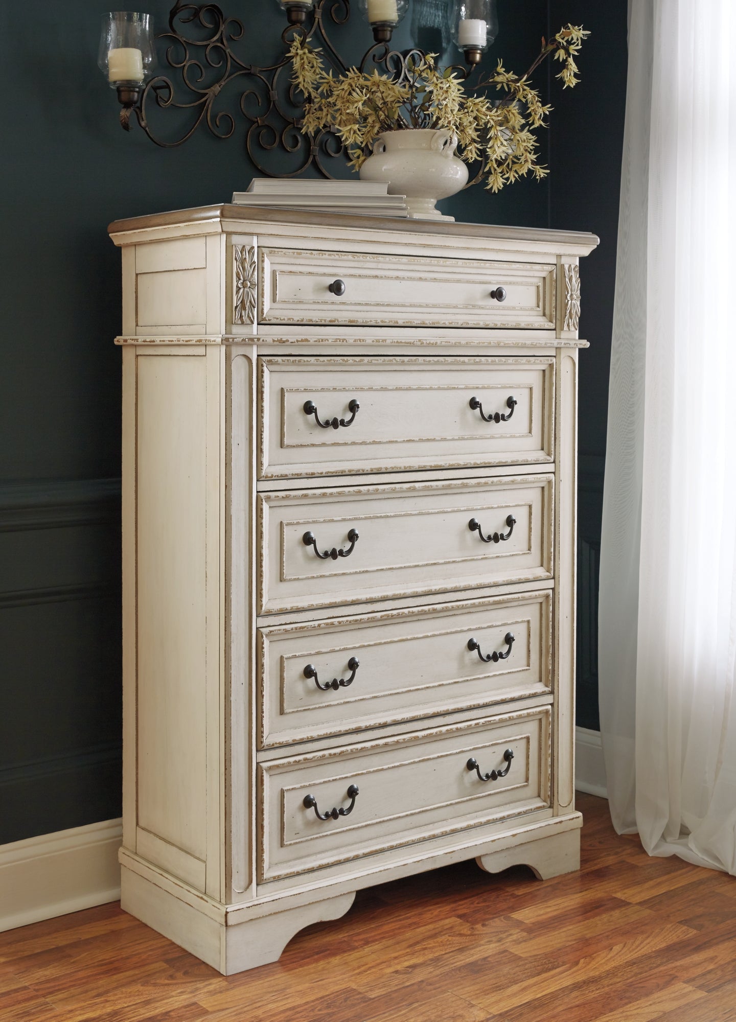 Realyn Five Drawer Chest - Premier Furniture & Mattress