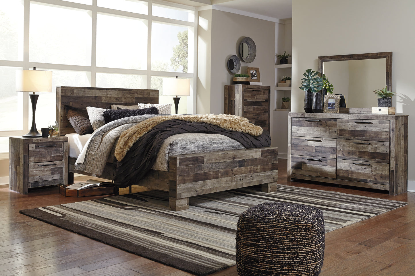 Derekson Dresser and Mirror - Premier Furniture & Mattress