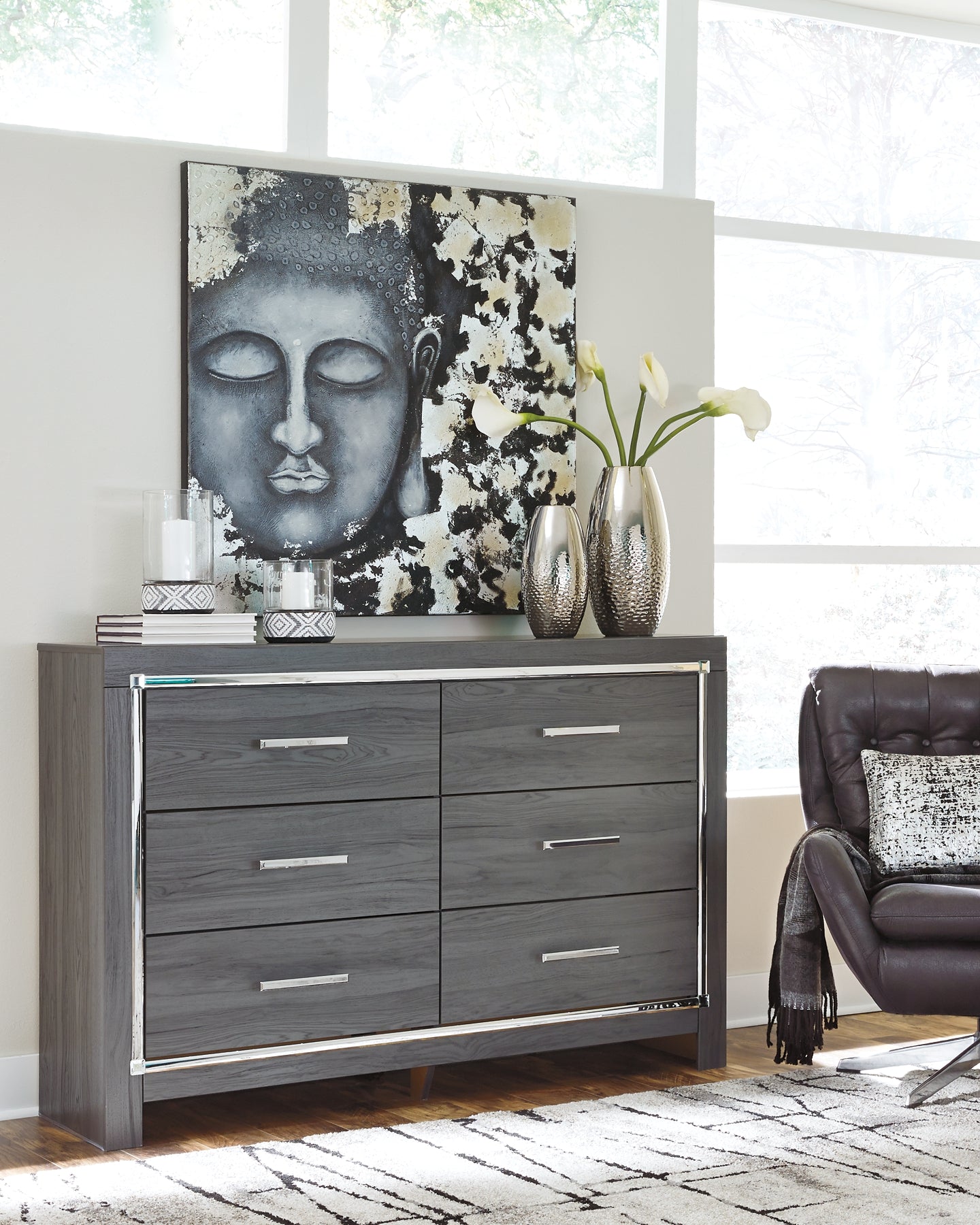 Lodanna Six Drawer Dresser - Premier Furniture & Mattress