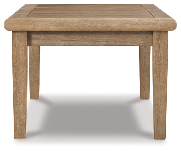 Gerianne Rectangular Cocktail Table - Premier Furniture & Mattress