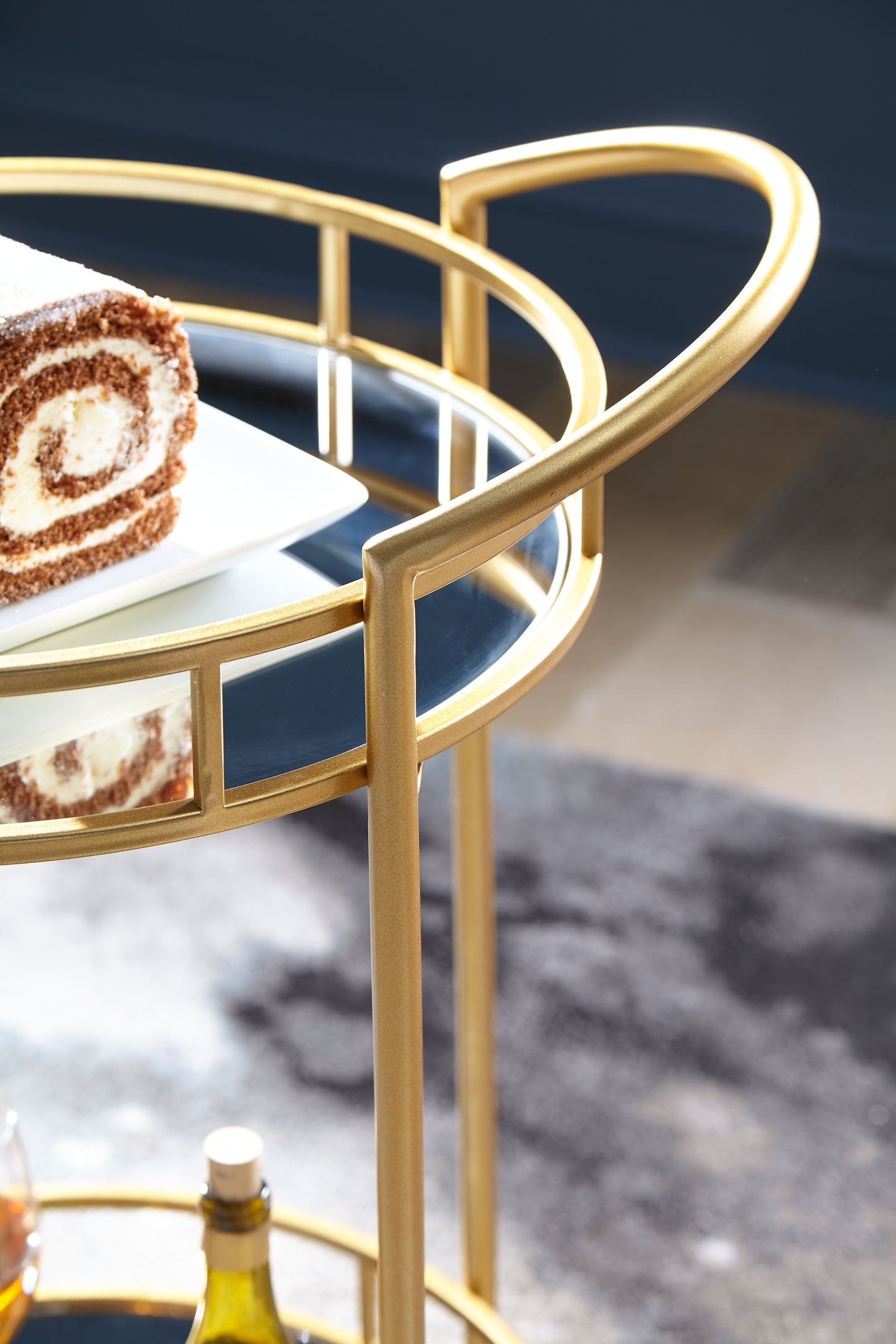 Wynora Bar Cart - Premier Furniture & Mattress
