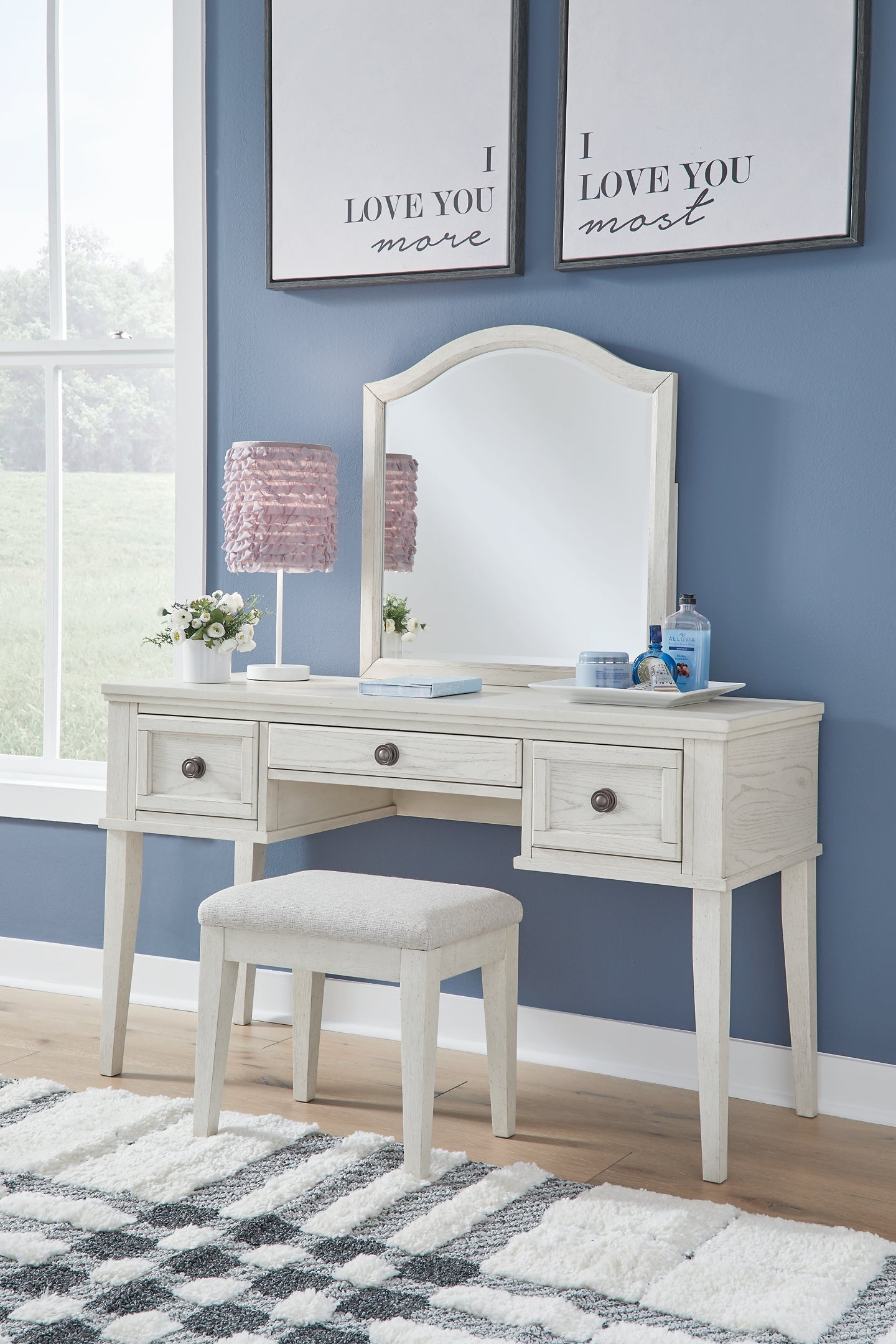 Robbinsdale Mirrored Vanity with Bench - Premier Furniture & Mattress