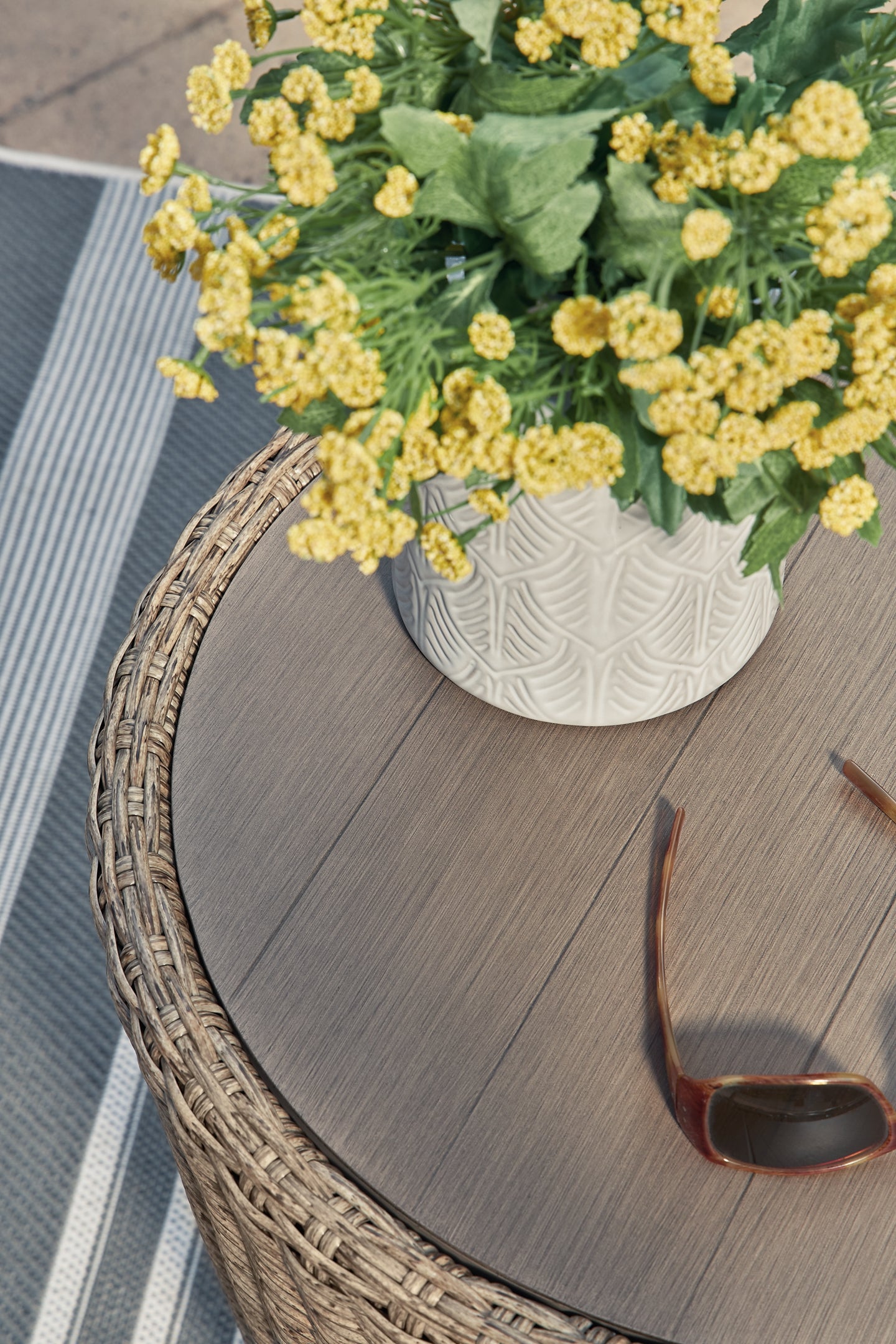 Danson Round End Table - Premier Furniture & Mattress