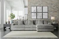 Lindyn 3-Piece Sectional with Chaise