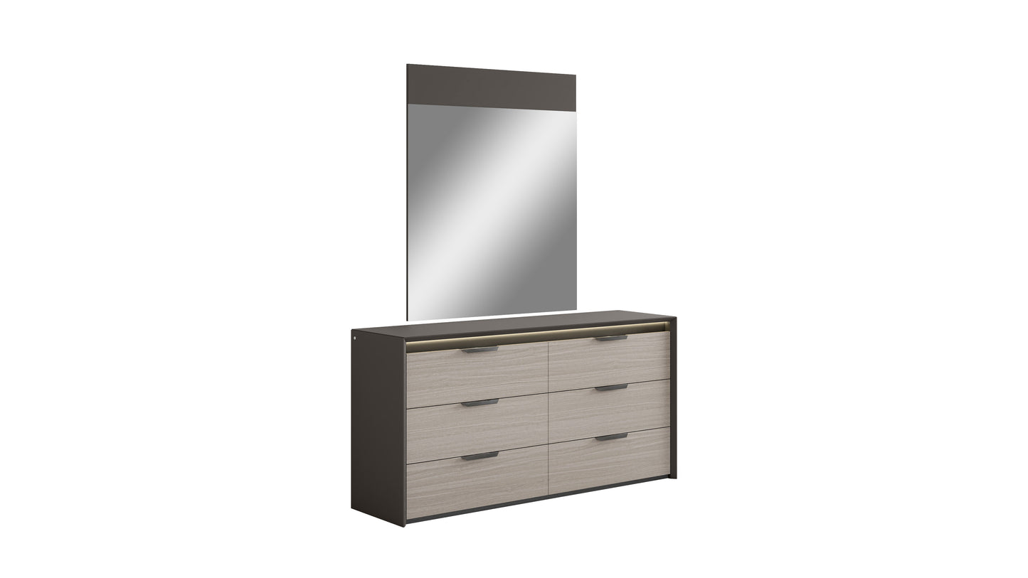 B156 Dresser & Mirror