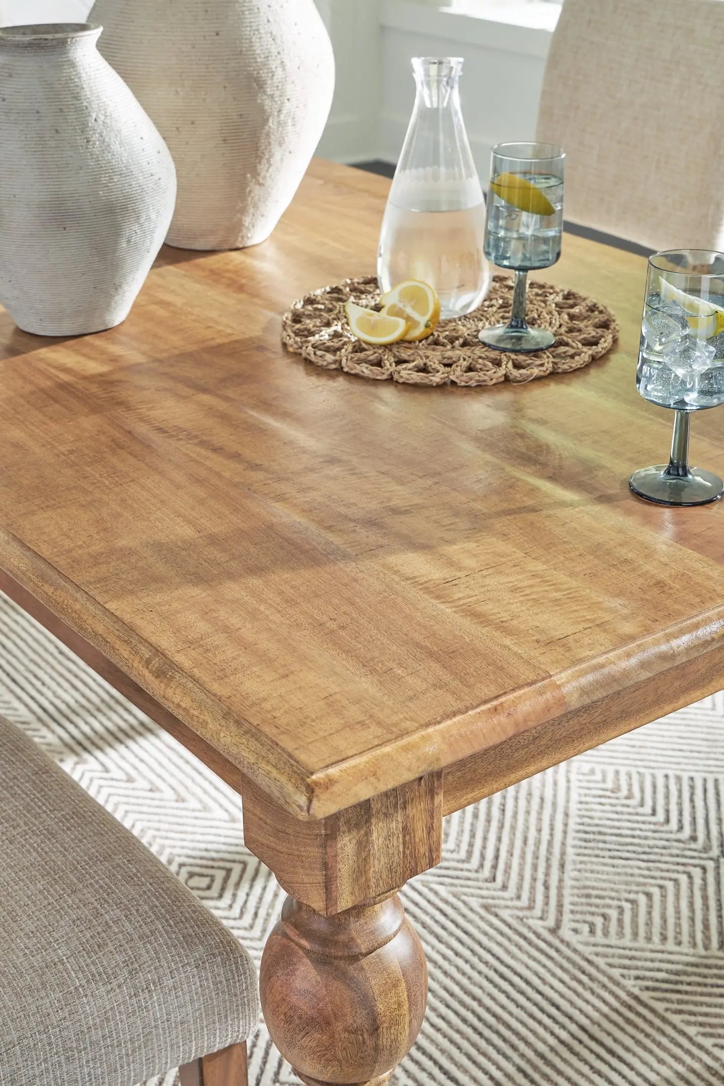 Rybergston Rectangular Dining Room Table Premier Furniture & Mattress