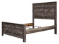 Wynnlow Crossbuck Panel Bed - Premier Furniture & Mattress