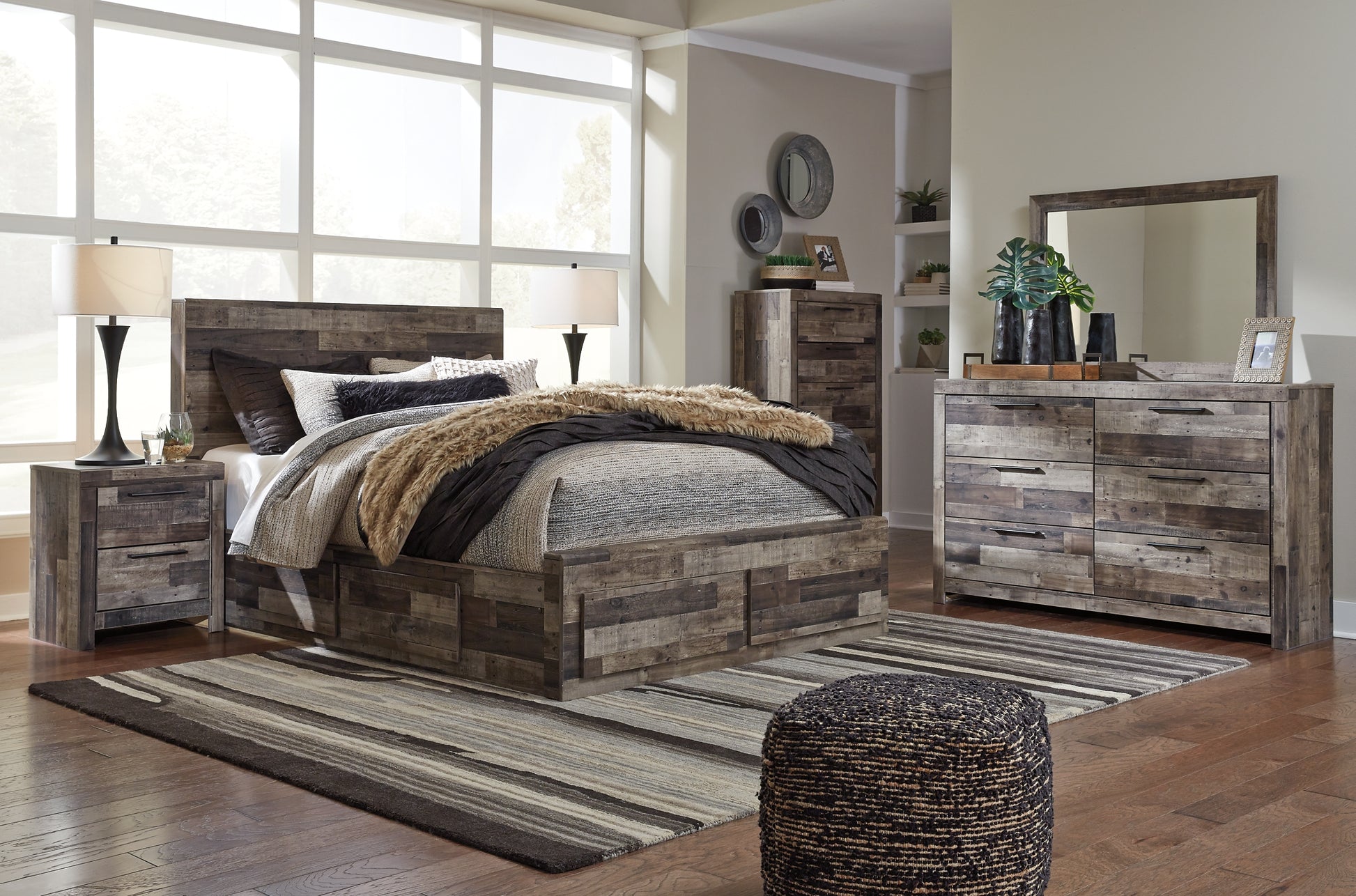 Derekson Panel Bed With 6 Storage Drawers - Premier Furniture & Mattress