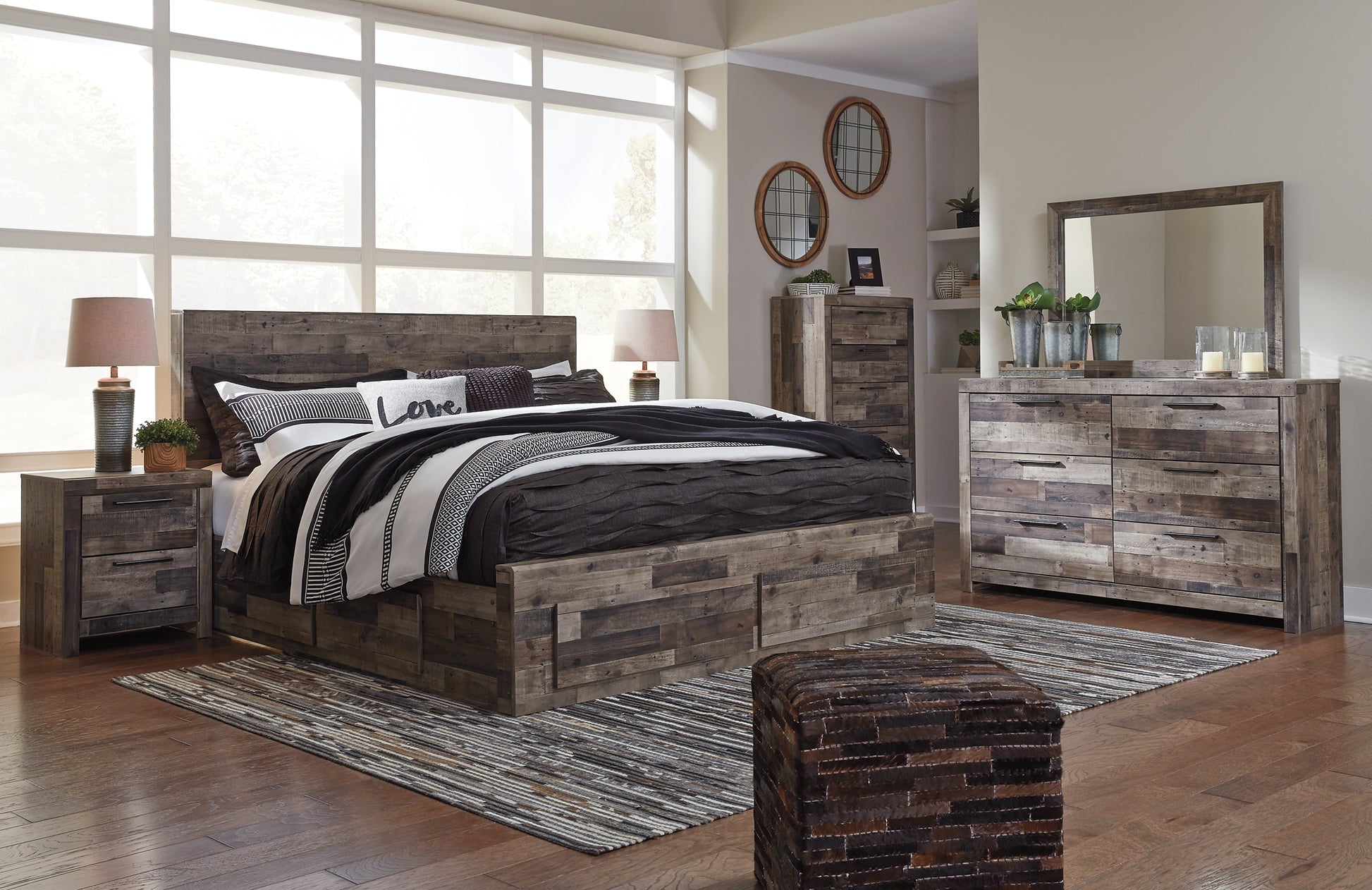 Derekson Panel Bed With 6 Storage Drawers - Premier Furniture & Mattress