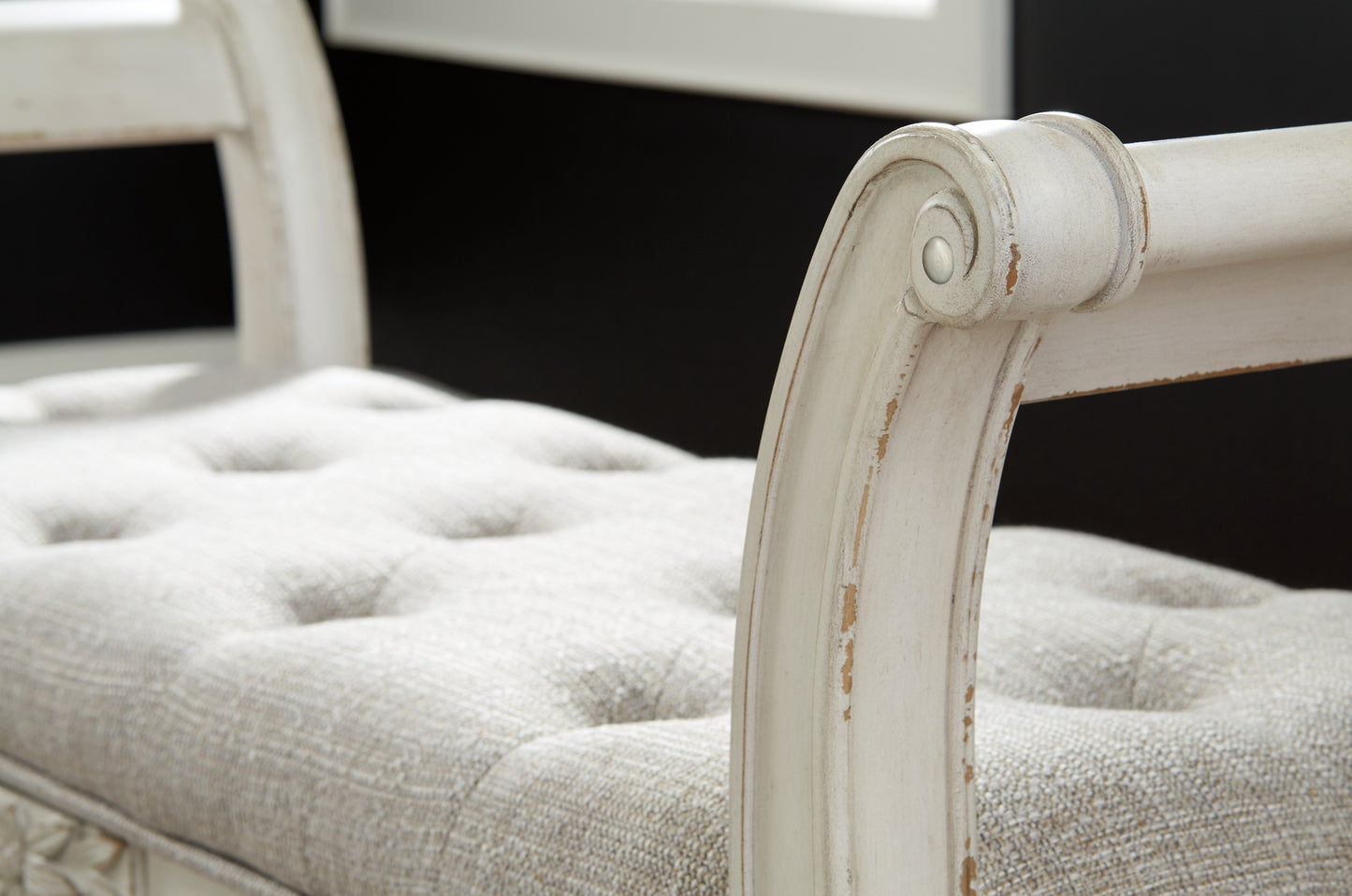 Realyn Accent Bench - Premier Furniture & Mattress