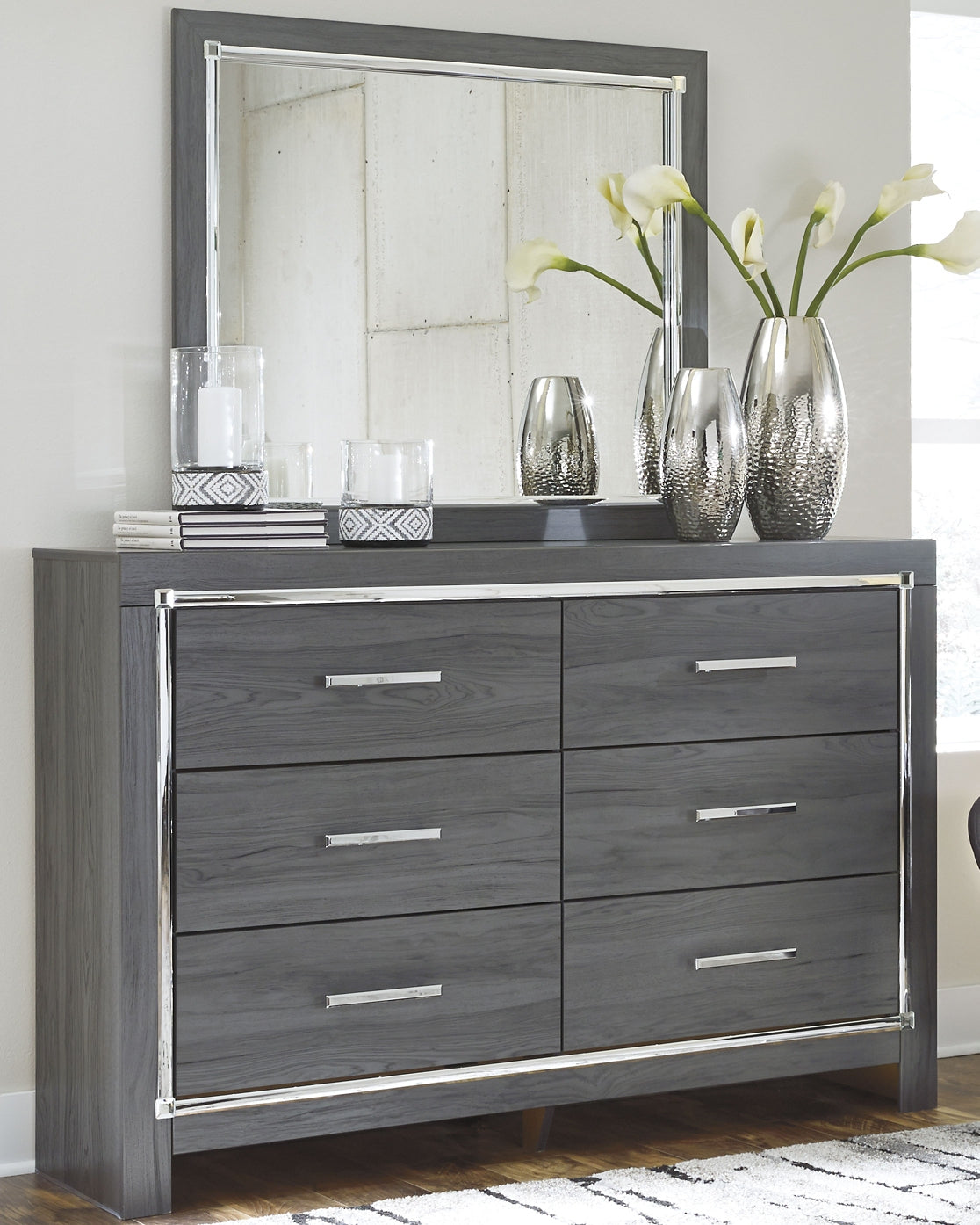 Lodanna Dresser and Mirror - Premier Furniture & Mattress