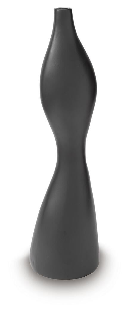 Judsen Vase