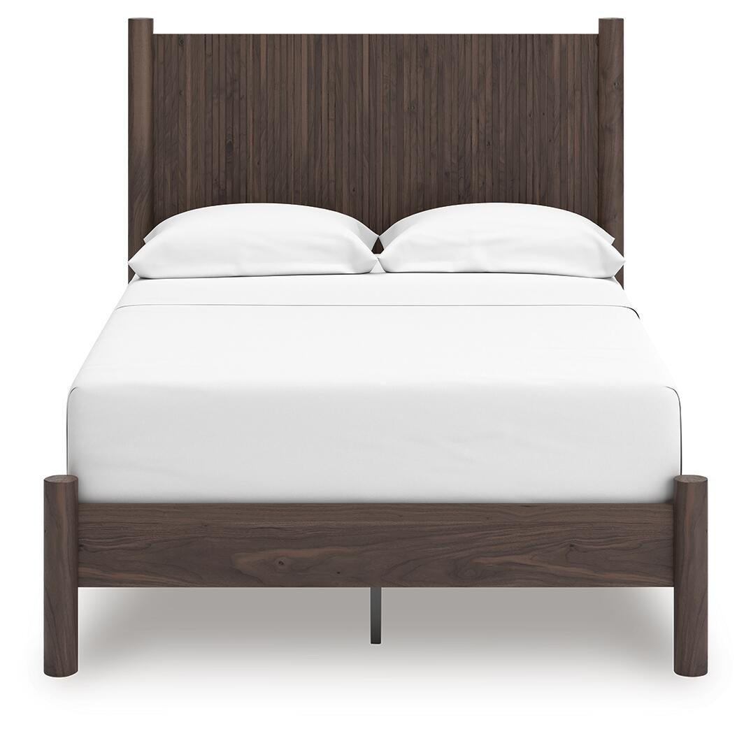 Pamytta Full Panel Platform Bed, Dresser, Mirror and Nightstand