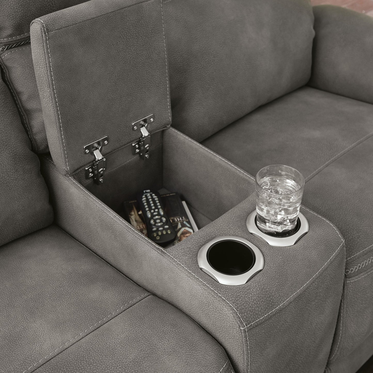 Next-Gen Durapella PWR REC Loveseat/CON/ADJ HDRST