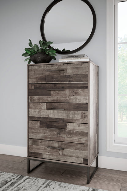 Neilsville Five Drawer Chest - Premier Furniture & Mattress