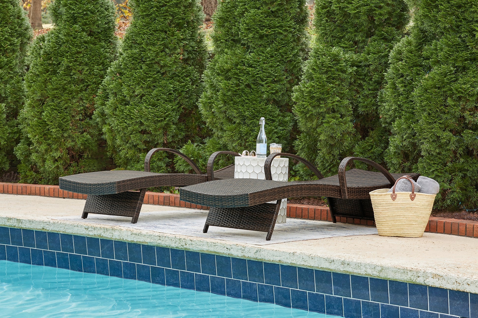 Kantana Chaise Lounge (2/CN) - Premier Furniture & Mattress