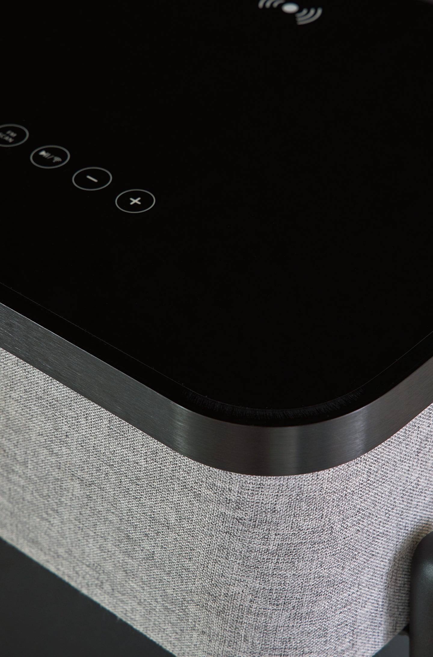 Jorvalee Accent Table with Speaker - Premier Furniture & Mattress
