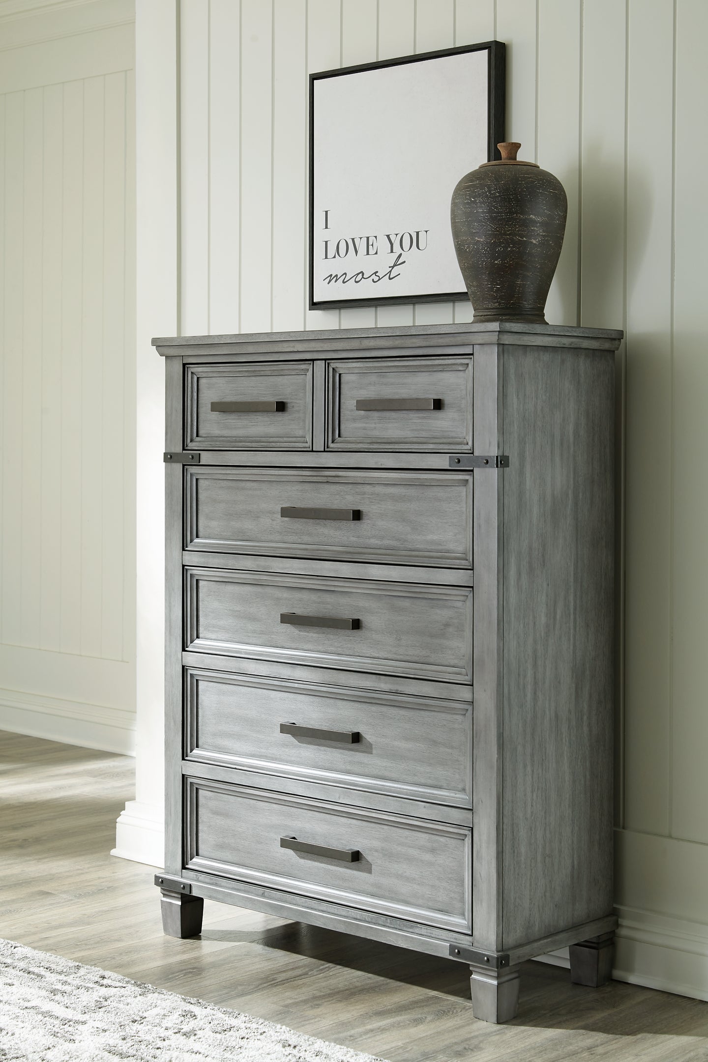 Russelyn King Storage Bed with Mirrored Dresser and Chest - Premier Furniture & Mattress